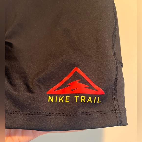 Nike Black Bike Shorts - Picture 5 of 12
